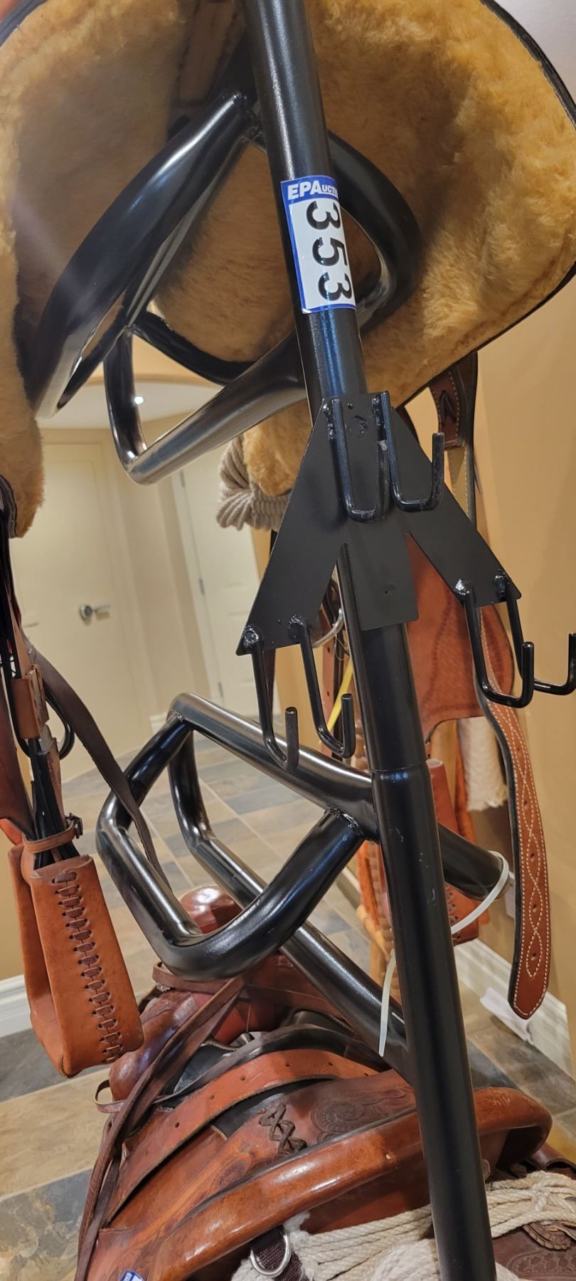 New Dumor, 3 tier saddle rack (Rack Only)