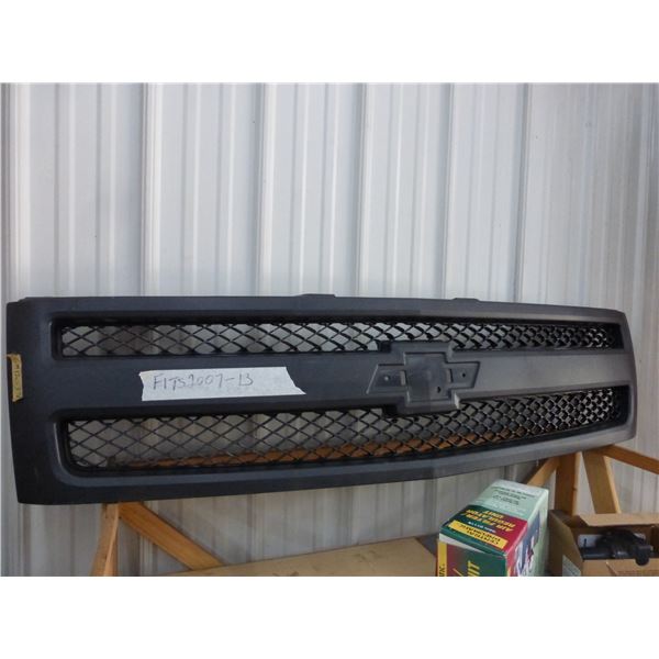 Chev grill for an '07 to '13 truck