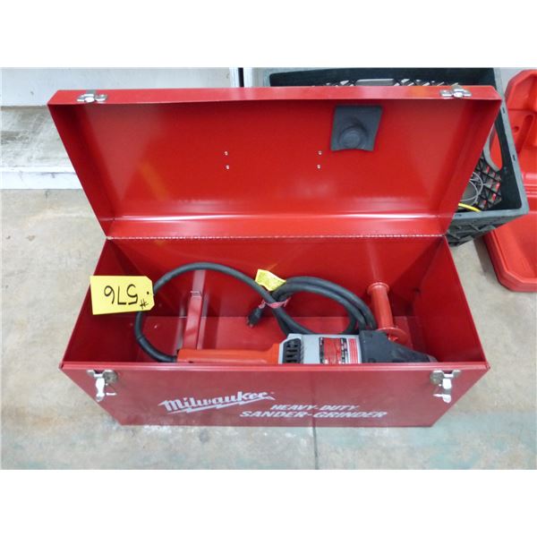 Milwaukee heavy duty sander