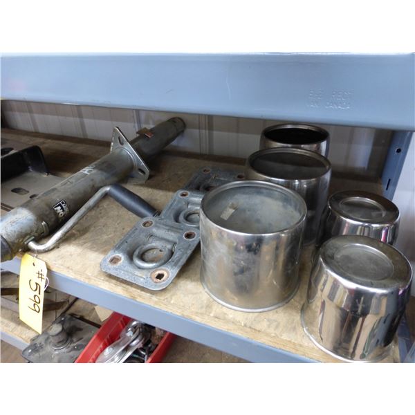 Qty of various trailer parts