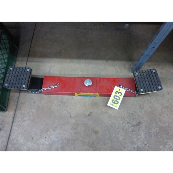 Double ext. pad floor jack accessory