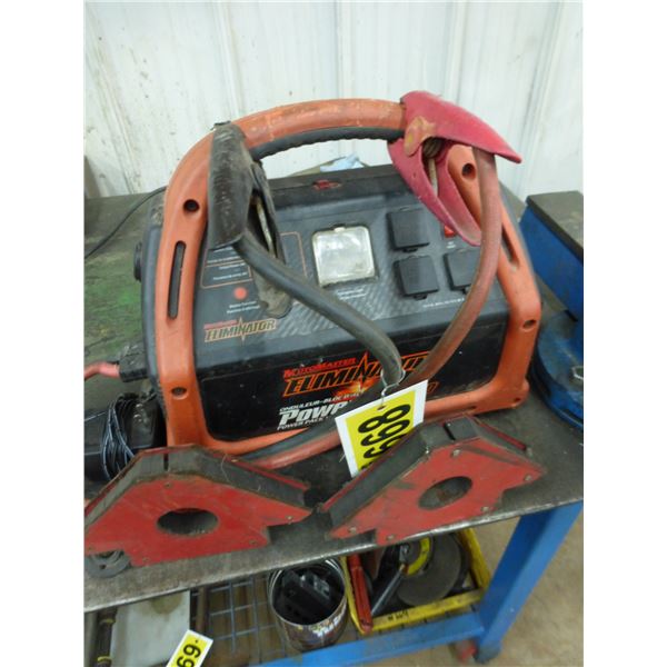 Motomaster power pack (no cord), 90° magnetic clamps