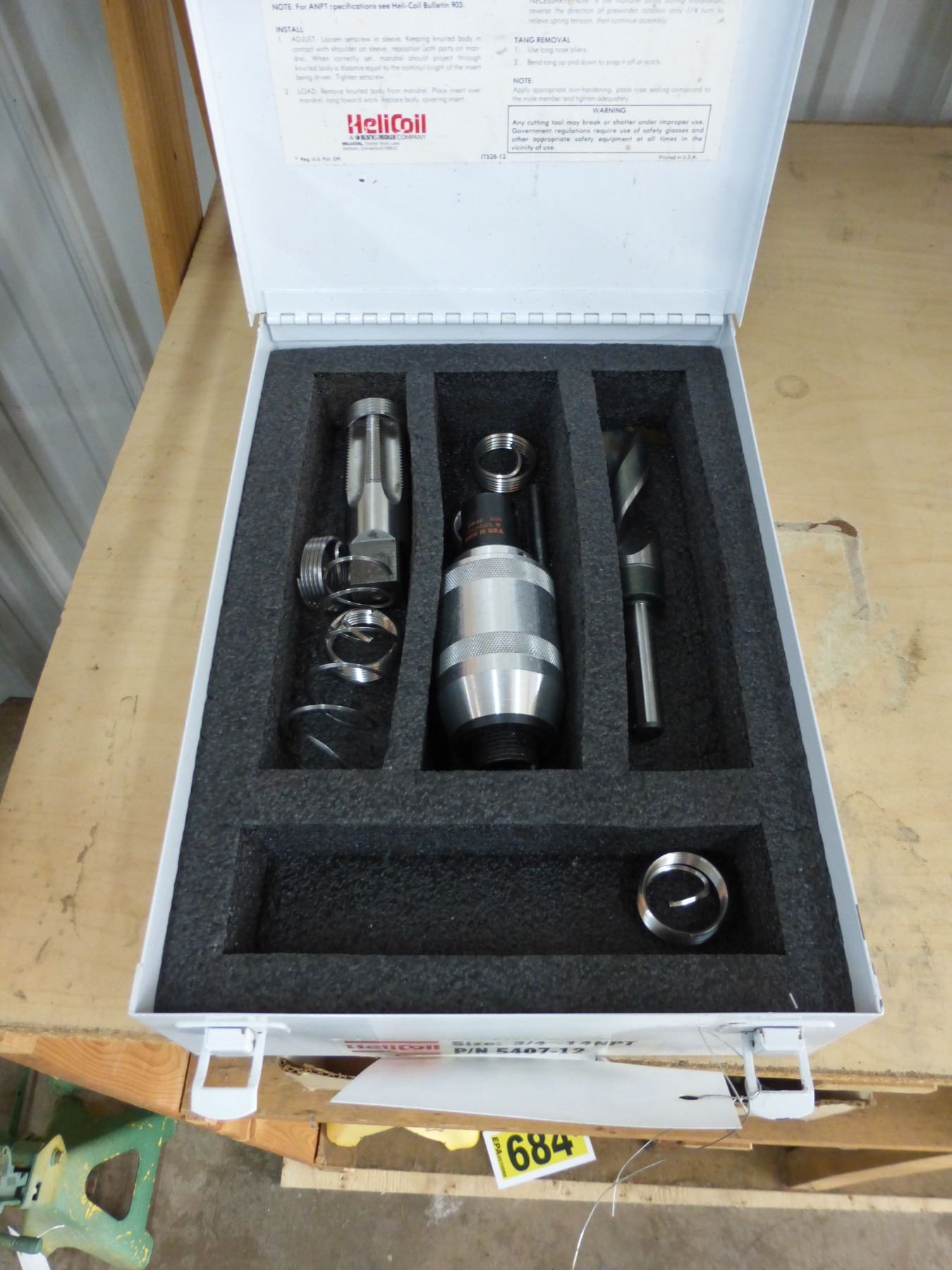 Heli-coil thread repair kit