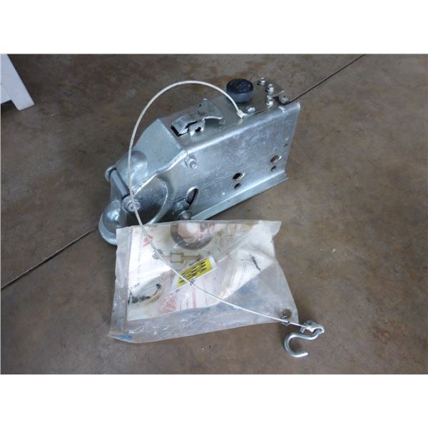 Surge break trailer hitch