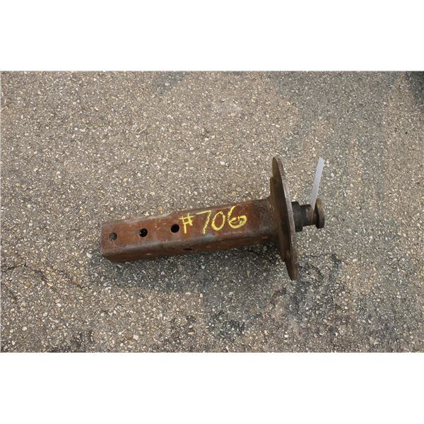 Pin 5th wheel hitch, approx. 3 1/2" x 3 1/2" square tube