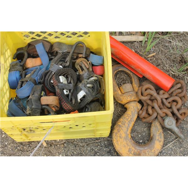 Lift chain, lift hook and qty of tie down straps