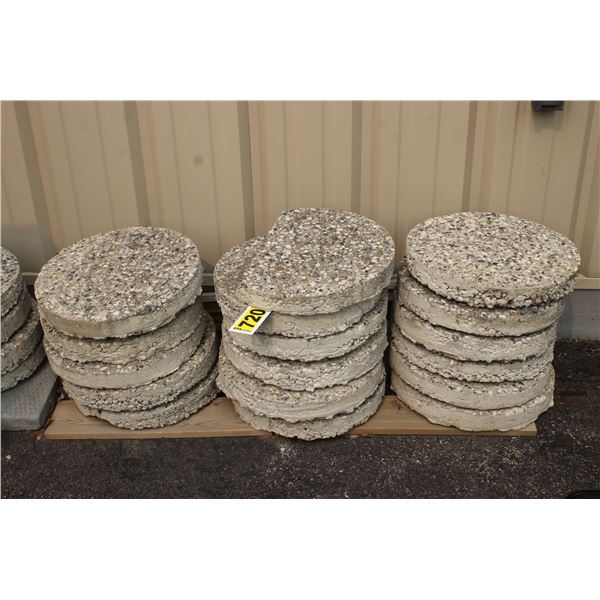 Approx. 26 concrete stepping stones