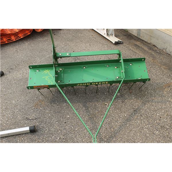 JD grass thatcher, approx. 38"