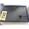 Image 2 : Display case, 9 1/2" x 13 3/4"