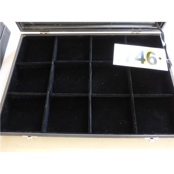 Display case, 9 1/2" x 13 3/4"