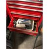 Image 2 : WATERLOO SHOP SERIES 5 DRAWER MOBILE TOOL BOX WITH CONTENTS OF ASSORTED LATHE TOOLING