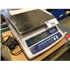 Image 2 : ULINE H-1653 DIGITAL EASY COUNT PRECISION SCALE AND ULINE H-103 MANUAL SHIPPING SCALE