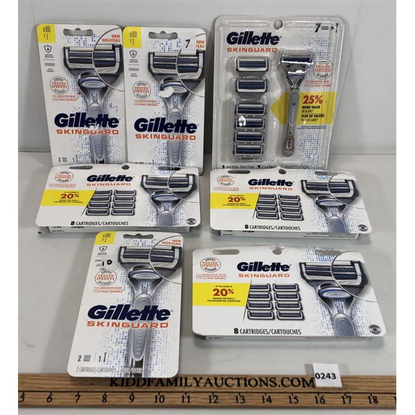 LOT OF 7 - GILLETTE RAZORS - Kidd Family Auctions