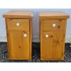 Image 1 : LOT OF 2 - PINE NIGHTSTANDS
