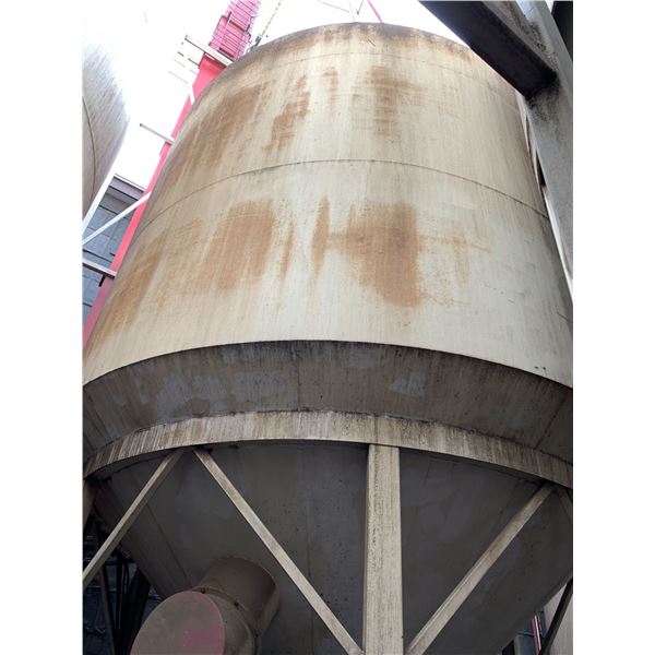 Wheat Land Smooth Wall Hopper Bottom Bin - 16' Diameter Approx 12' High + Hoppers - Purchaser is sol