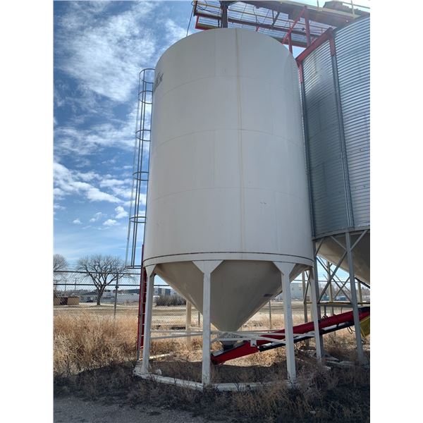 Grain Max Smooth Wall Hopper Bottom Bin - 16' Diameter Approx 20' High   Hoppers - Purchaser is sole