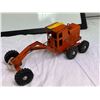 Image 1 : Estate 1940s Lincoln Toys Construction Company No.540i Road Grader