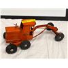 Image 2 : Estate 1940s Lincoln Toys Construction Company No.540i Road Grader