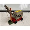 Image 1 : Estate Vintage Lincoln Construction Company Power Shovel Toy