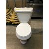 Image 1 : New Kohler Toilet From Set Dec