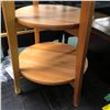 Image 2 : 3 Tier Round End Table 18in R 25in H