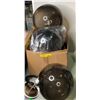 Image 2 : Group of Globes light fixture