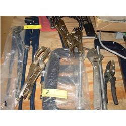 MISC. TOOLS ON TABLE TOP