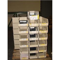 PALLET OF MISC. PLASTIC BINS