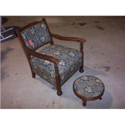CHAIR AND OTTOMAN