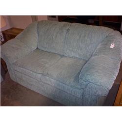 LOVE SEAT