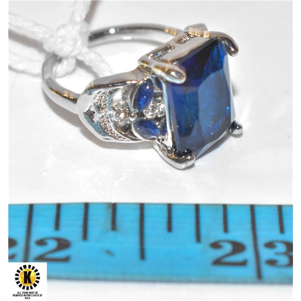 BLUE SAPPHIRE RING