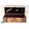 Image 1 : WOODEN WINEBOX WITH CORKSCREW