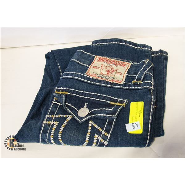 LADIES JEANS NEW SIZE 28