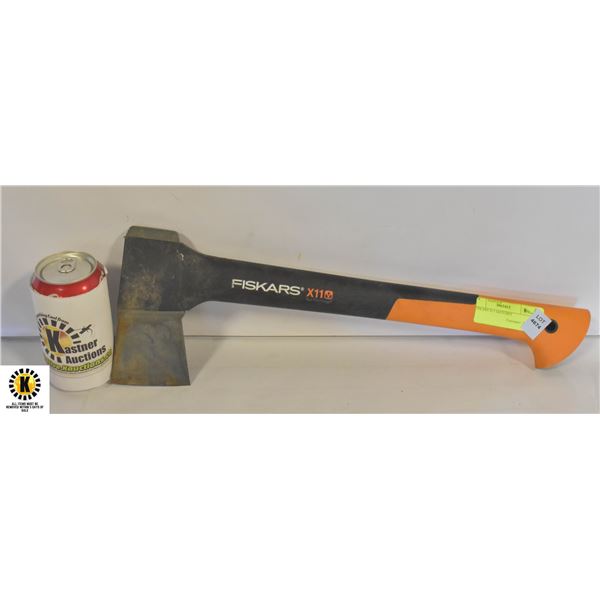 FISKARS X11 HATCHET