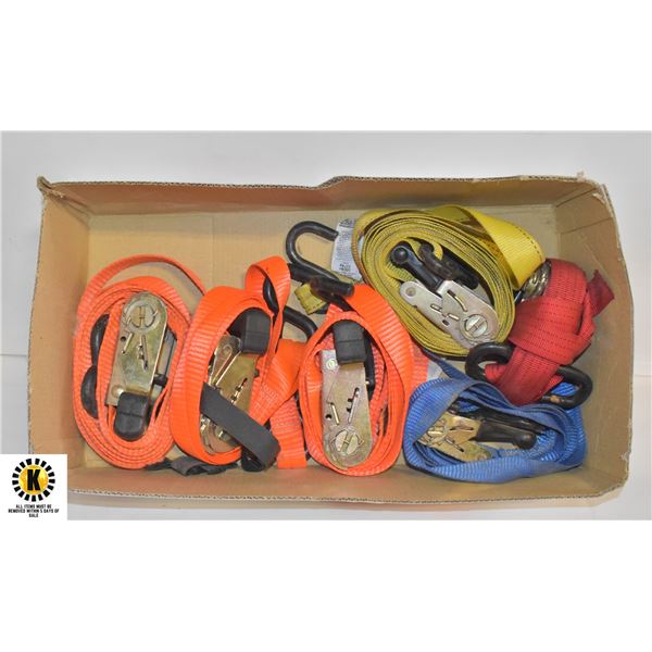 BOX WITH 6 RATCHET TIE-DOWN STRAPS - ALL