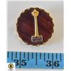 Image 1 : VINTAGE CALGARY TOWER BROOCH