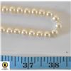 Image 1 : VINTAGE PEARL STYLE NECKLACE 17"