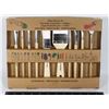 Image 1 : NEW 10PC WOOD HANDLE ARTIST BRUSH SET