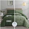 Image 1 : NEW HIG 3 PIECE COMFORTER SET, TWIN SIZE, GREEN