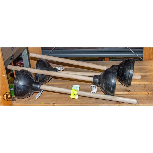 4 NEW TIOLET PLUNGERS