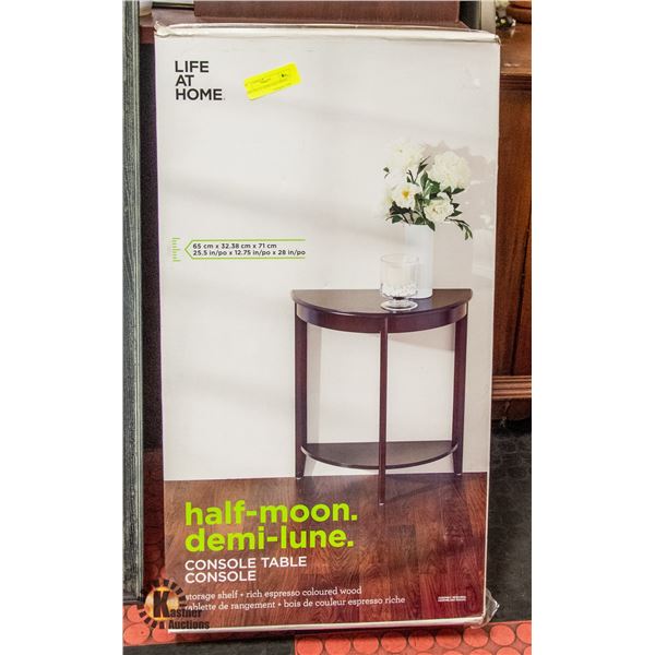 NEW LIFE AT HOME HALF-MOON