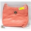 Image 1 : COACH LEATHER PURSE