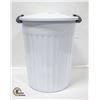 Image 1 : STERILITE 24 QT UTILITY/GARBAGE CAN WITH LATCH