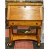 Image 1 : VINTAGE SMALL BUREAU- DAMAGED INSIDE 31" X 16" X