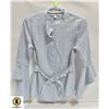 Image 1 : LADIES GUESS XS SHIRT