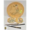 Image 1 : BAMBOO PLATES 1 LG 2 SM & DECORATIVE CHOPSTICKS