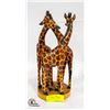 Image 1 : TRIO-GIRAFFE HAND CARVED STATUE