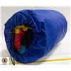 Image 1 : FULL SIZE SLEEPING BAG (32"X 82") - NYLON