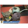 Image 1 : GARDEN CHICKEN STATUE METAL BIRD FEEDER