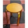 Image 1 : WOODEN STOOL 18"